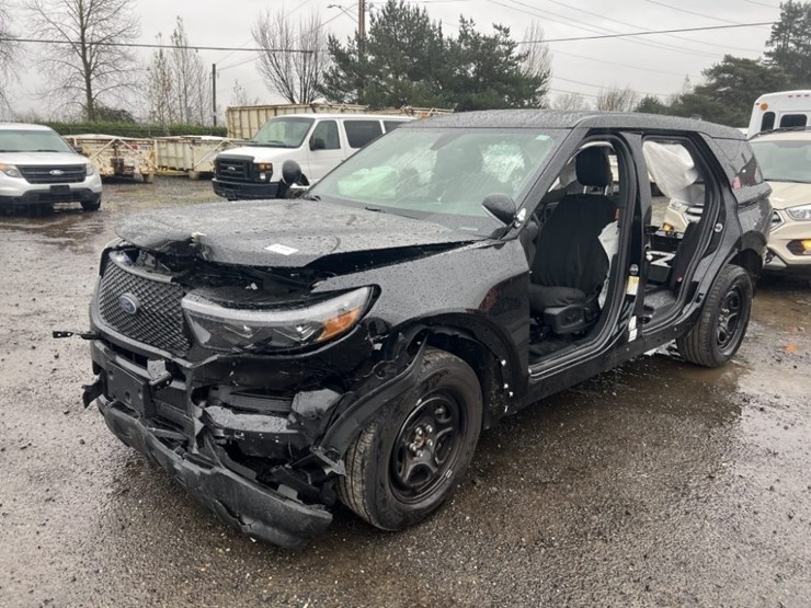 2024-ford-explorer-image-1