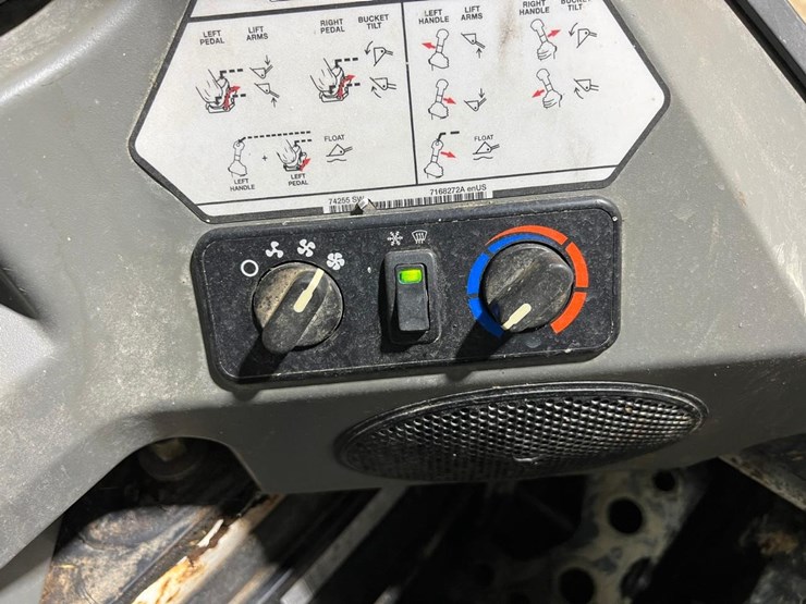 bobcat-s570-image-21