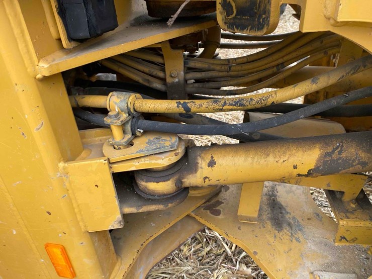 caterpillar-it28g-image-30