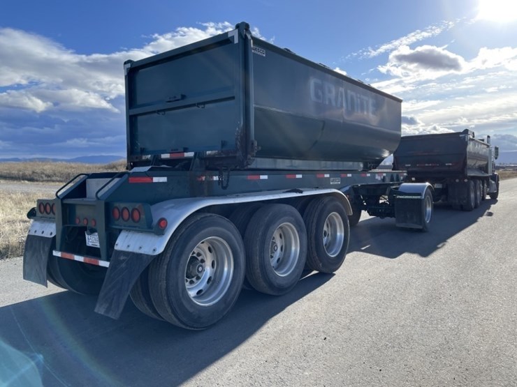 1998-peterbilt-379-image-9