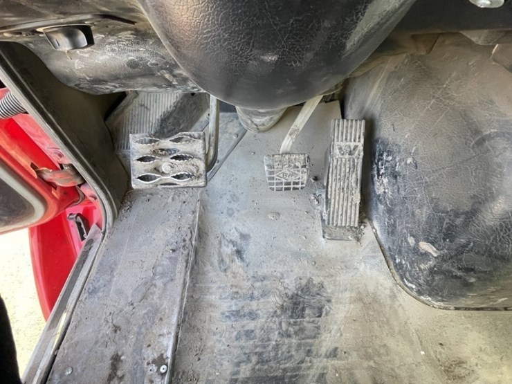 2014-western-star-4700sb-image-44