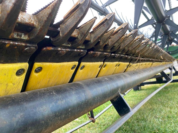 john-deere-630f-image-62