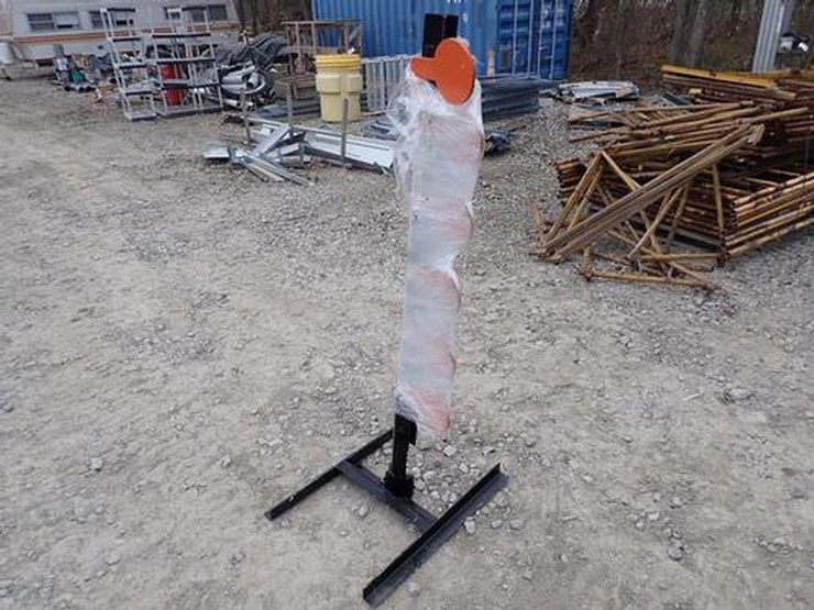 kit-container-3/8"-ar500-dueling-tree-shooting-target-image-1