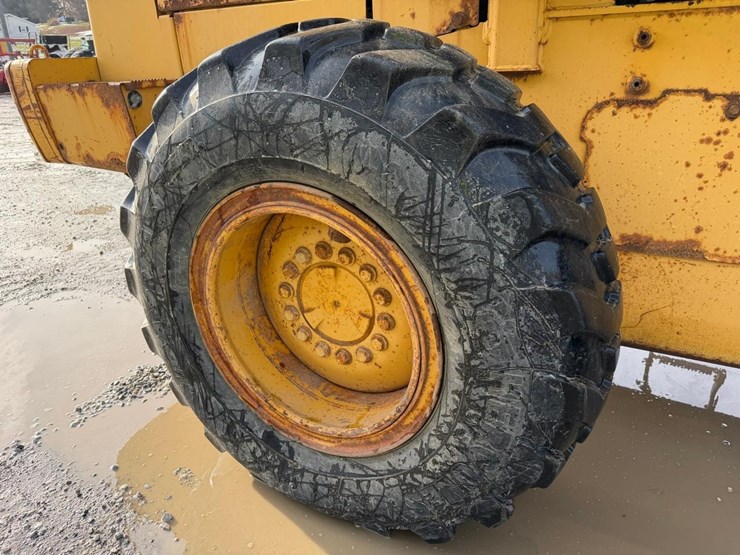 deere-tc44h-image-14