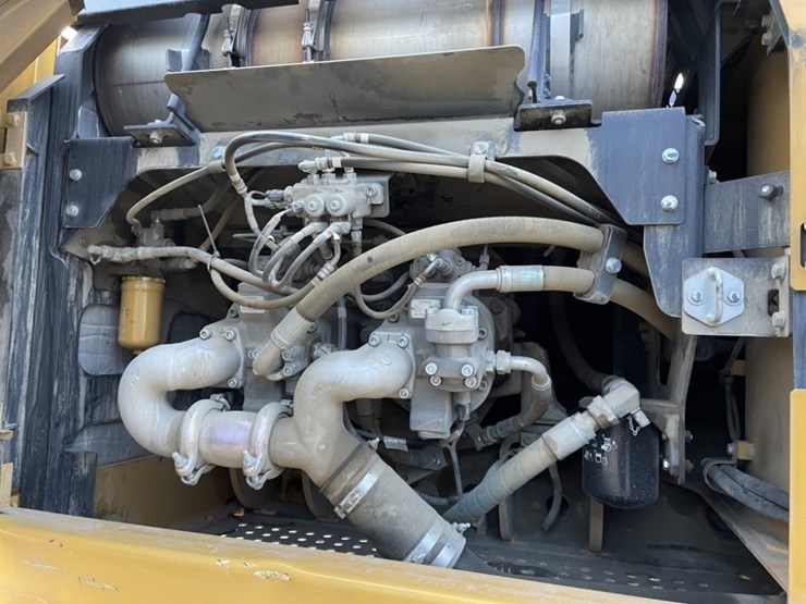 2022-deere-350-p-tier-image-26