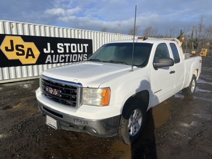 2011-gmc-sierra-1500-image-1