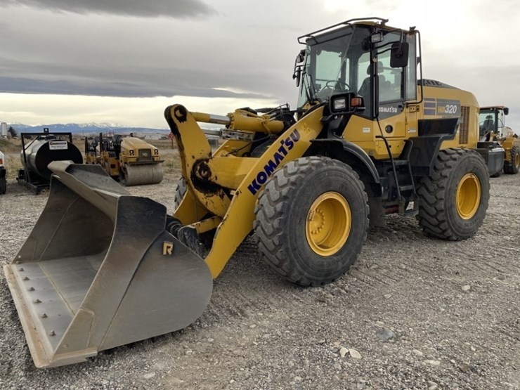 komatsu-wa320-8-image-1