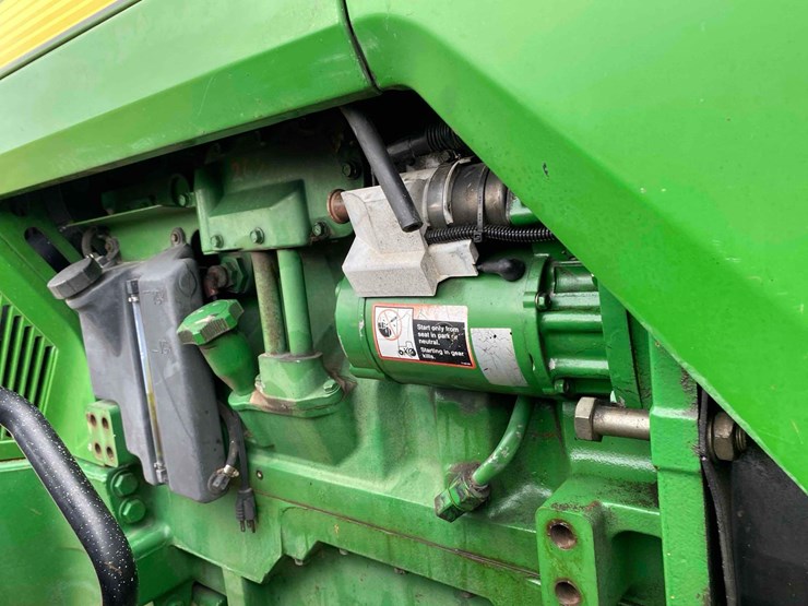 john-deere-8300-image-31