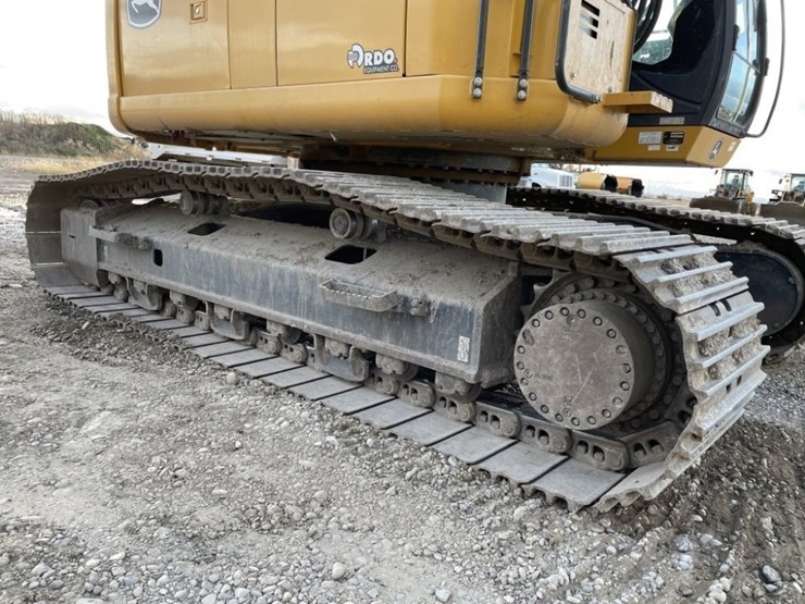 deere-345g-lc-image-21