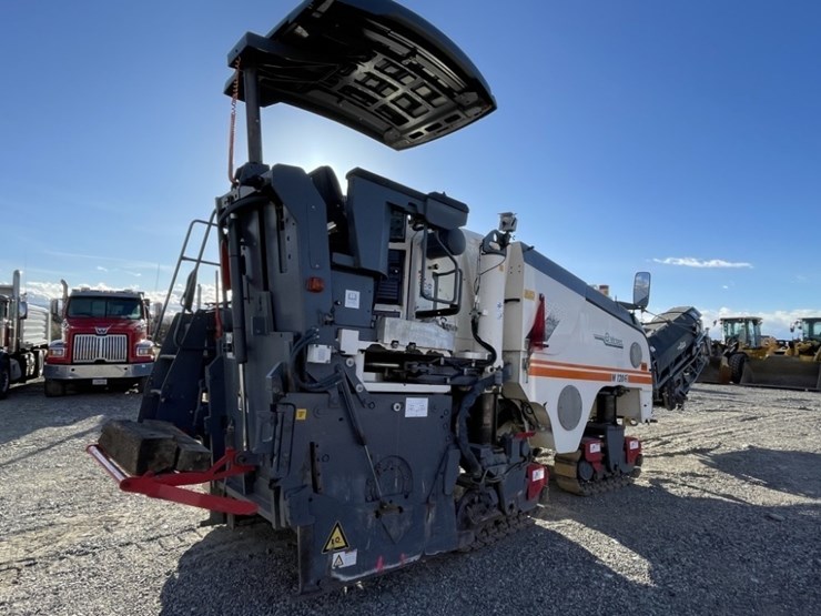 2015-wirtgen-w120fi-image-2