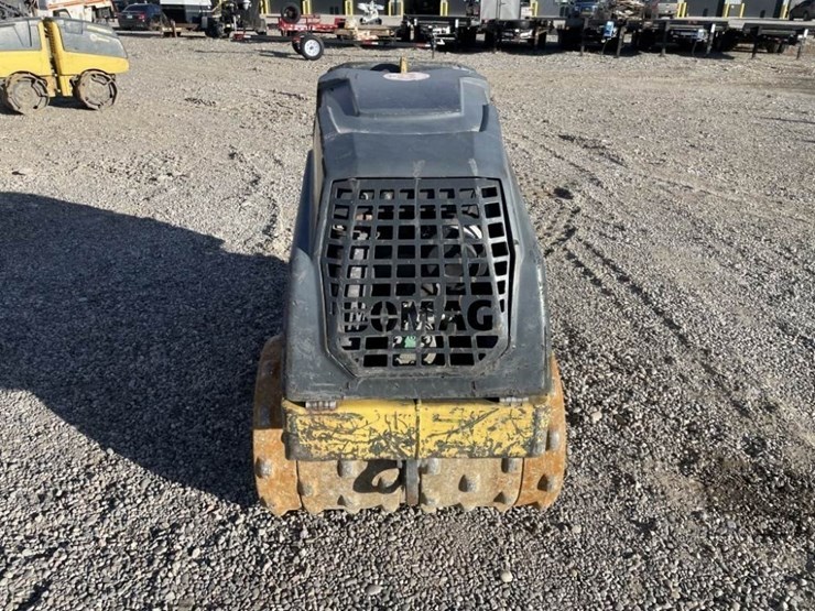 2019-bomag-bmp8500-image-4