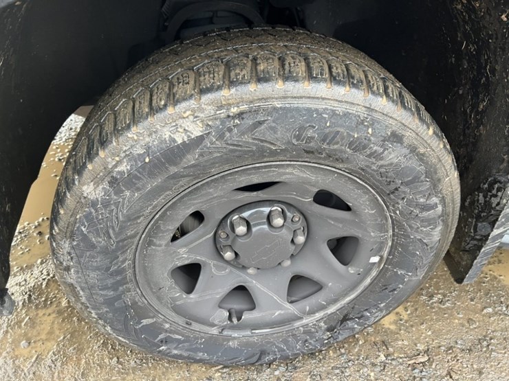 2020-chevrolet-tahoe-image-15