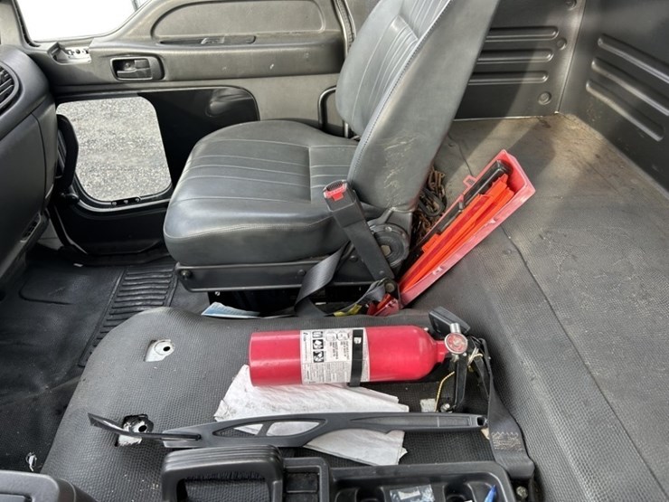 1997-chevrolet-t6500-image-19