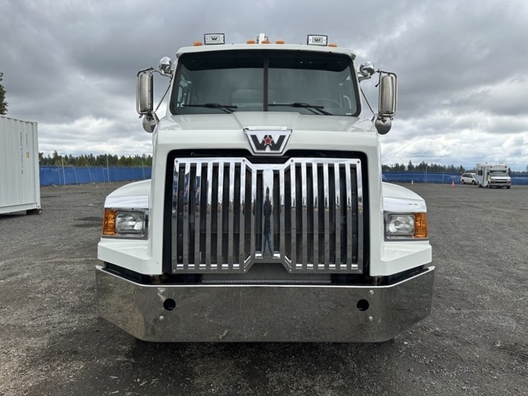 john-deere-1044-image-9