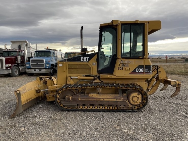 caterpillar-d3g-xl-image-2