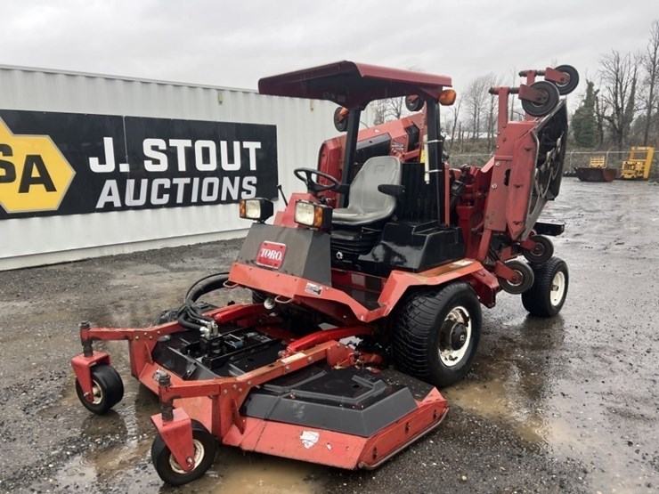 toro-groundsmaster-580d-image-1