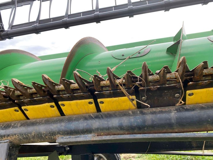 john-deere-630f-image-59