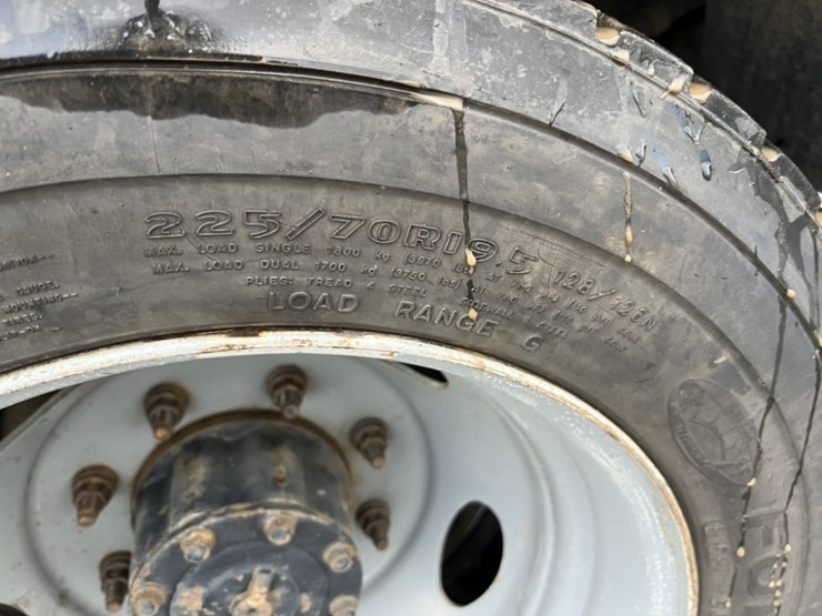 2003-ford-f450-image-18