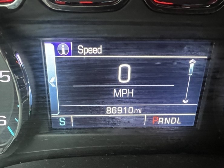 2020-chevrolet-tahoe-image-26