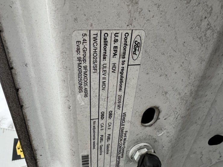 ford-f250-sd-image-17