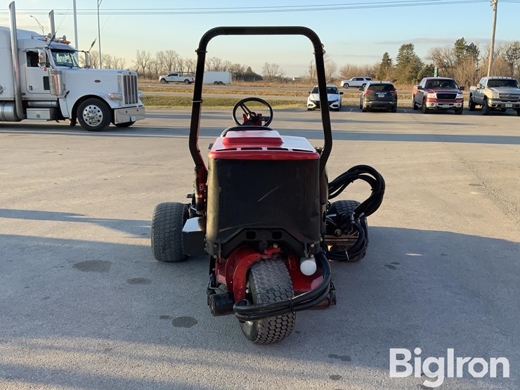 toro-groundsmaster-3500d-image-6