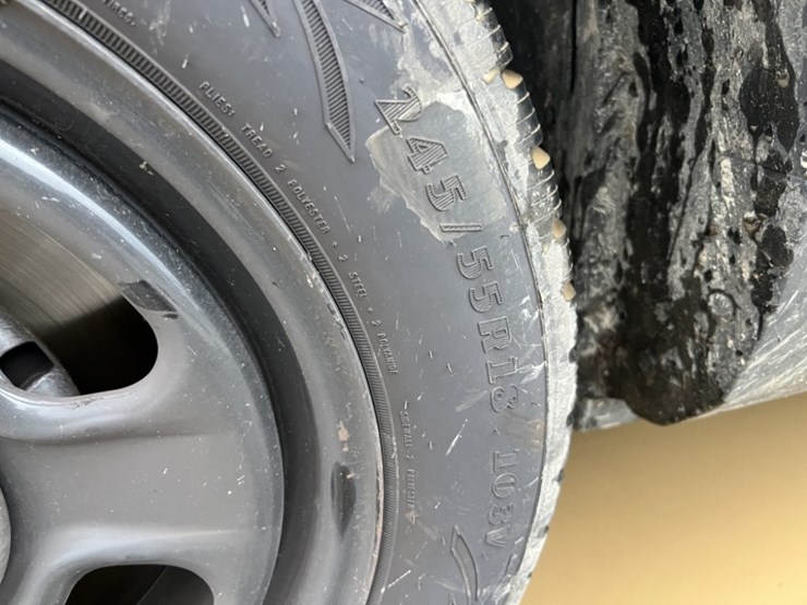 2017-ford-explorer-image-11