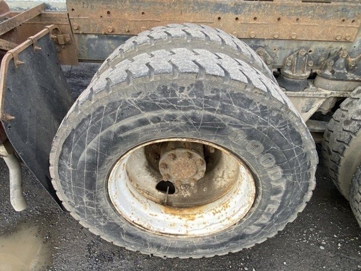 1988-international-s2600-image-26