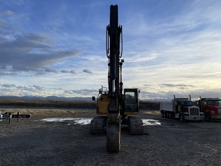 deere-345g-lc-image-8