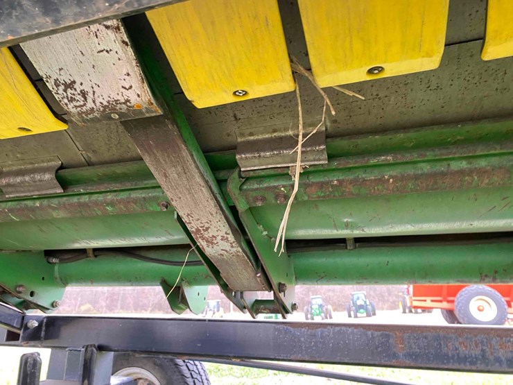 john-deere-630f-image-47