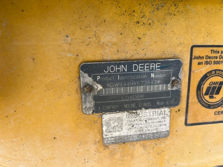 john-deere-444h-image-32