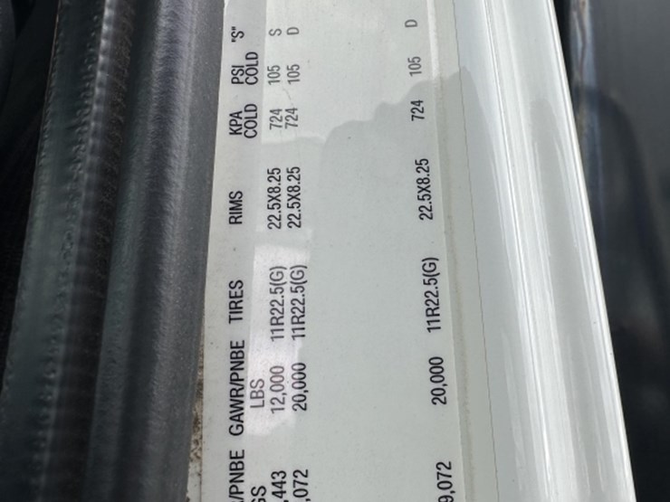 john-deere-1044-image-49