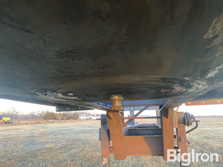 neville-sprayer-trailer-image-15