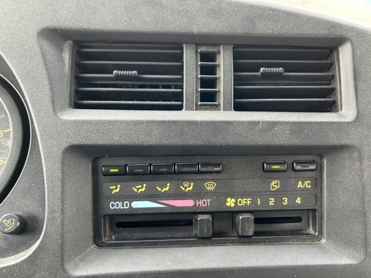 1997-chevrolet-t6500-image-23