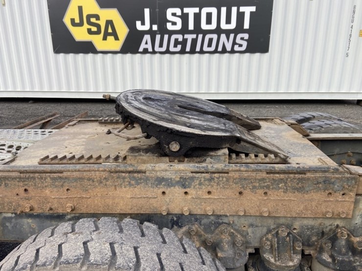 1988-international-s2600-image-38