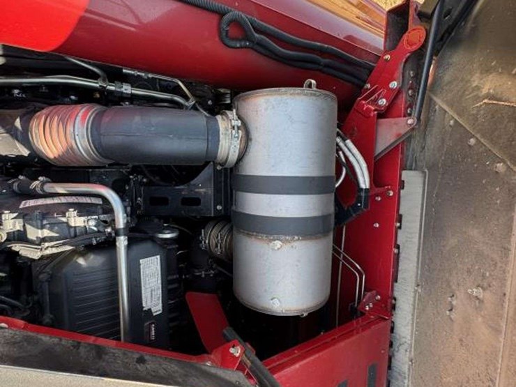 2019-case-ih-7250-image-35