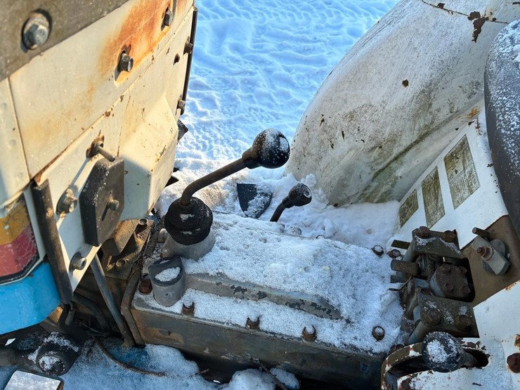 mitsubishi-mt250d-image-21