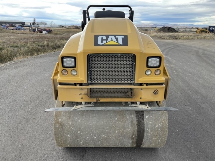 caterpillar-cb24b-image-8