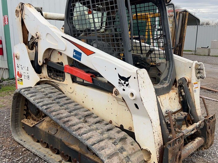 2019-bobcat-t770-image-1