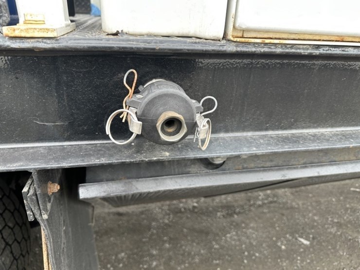 john-deere-1044-image-28