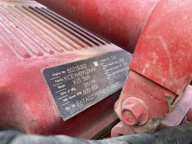 2020-peterbilt-389-image-29