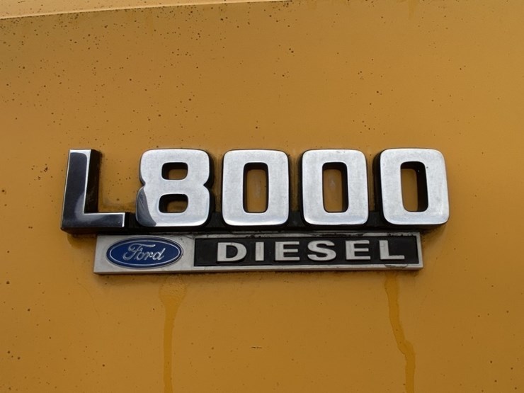 ford-ln8000-image-10