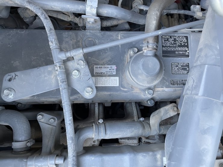 deere-345g-lc-image-37