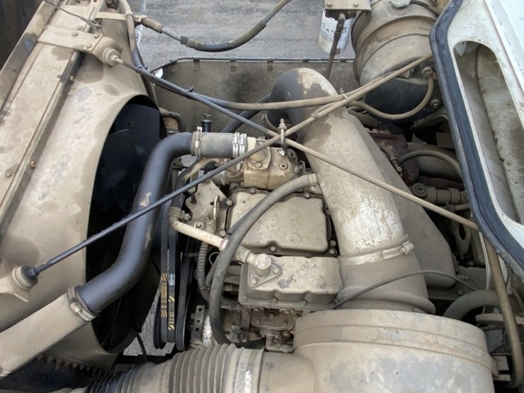 1988-international-s2600-image-34