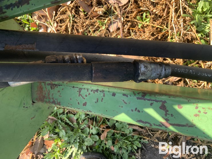 john-deere-100-image-15