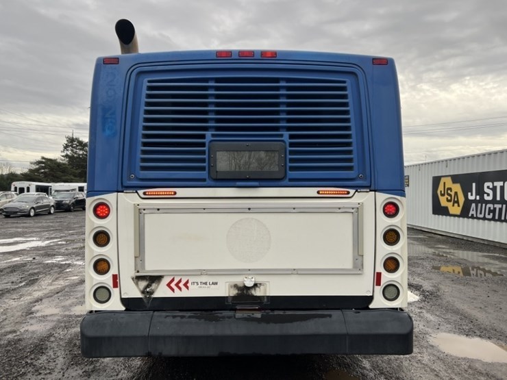 2009-new-flyer-40'-transit-bus-image-5