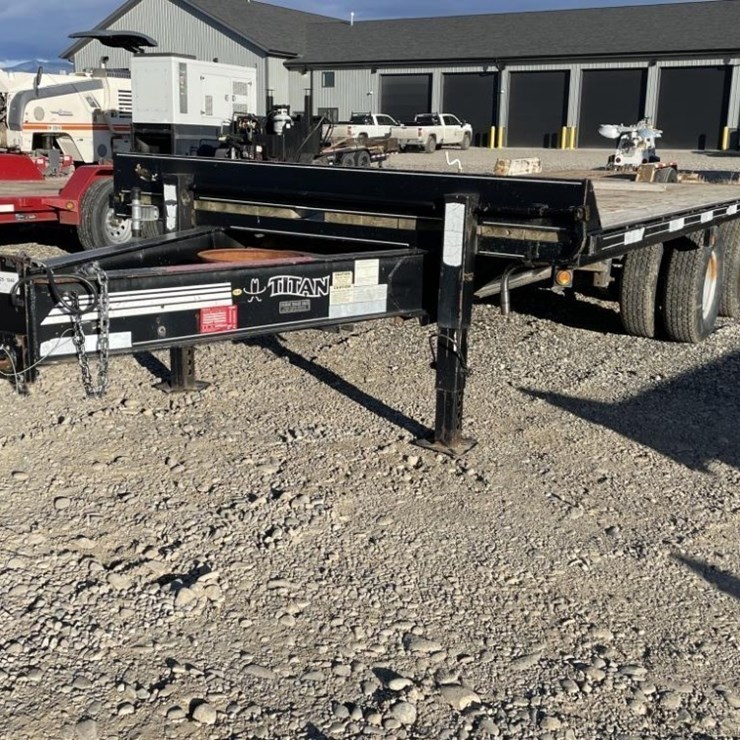2006 TITAN TRAILER