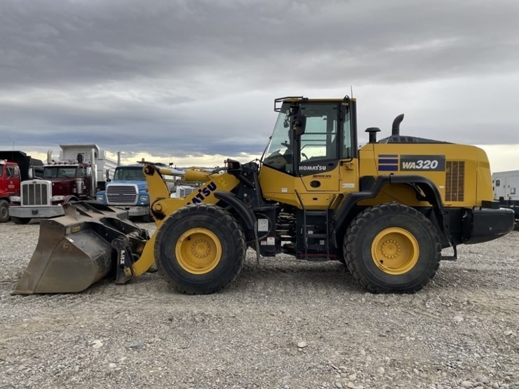 komatsu-wa320-8-image-2