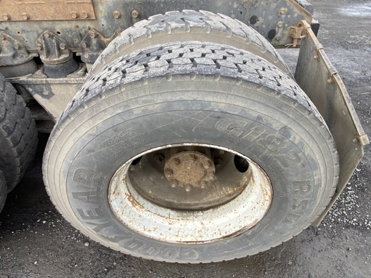 1988-international-s2600-image-27