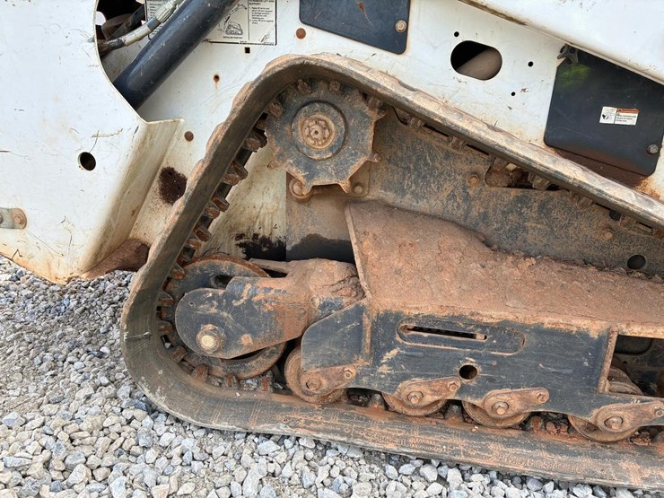 bobcat-mt85-image-12