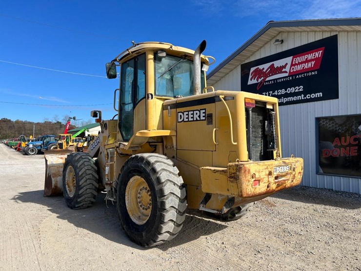 john-deere-444h-image-3